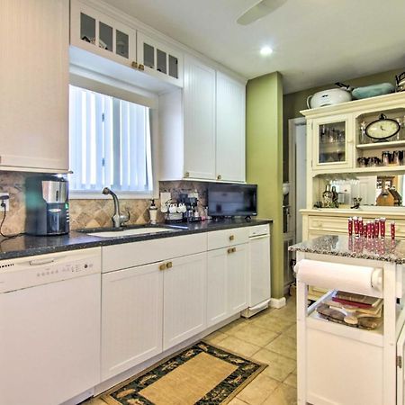 Berlin Home With Patio, 9 Mi To Ocean City Beaches Екстериор снимка