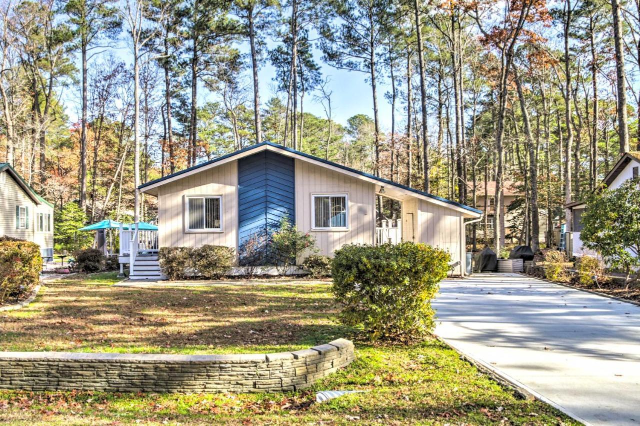 Berlin Home With Patio, 9 Mi To Ocean City Beaches Екстериор снимка