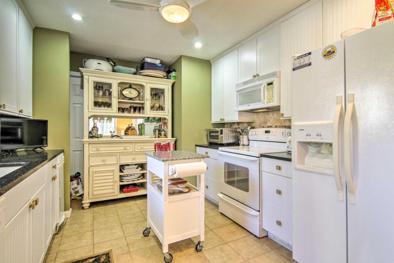 Berlin Home With Patio, 9 Mi To Ocean City Beaches Екстериор снимка